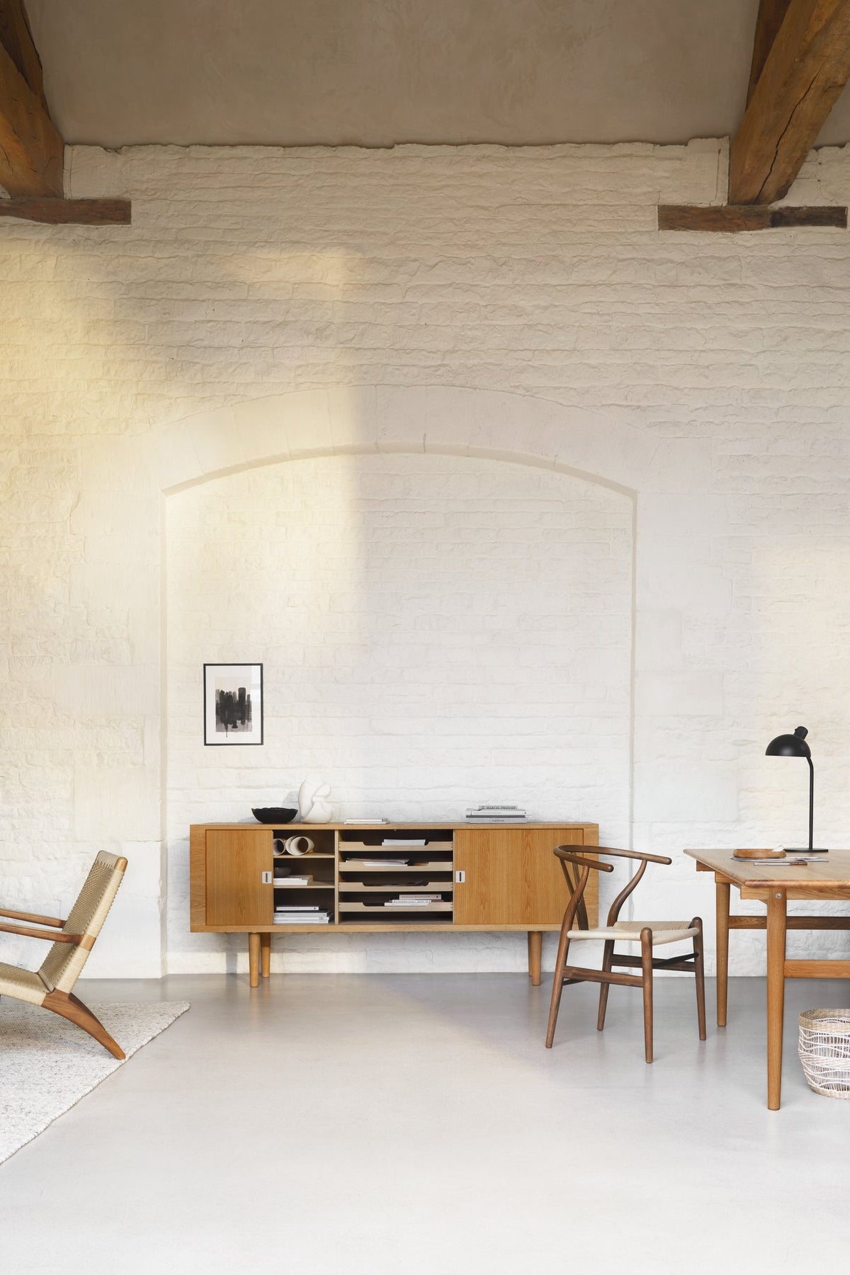 MO310 Table Lamp