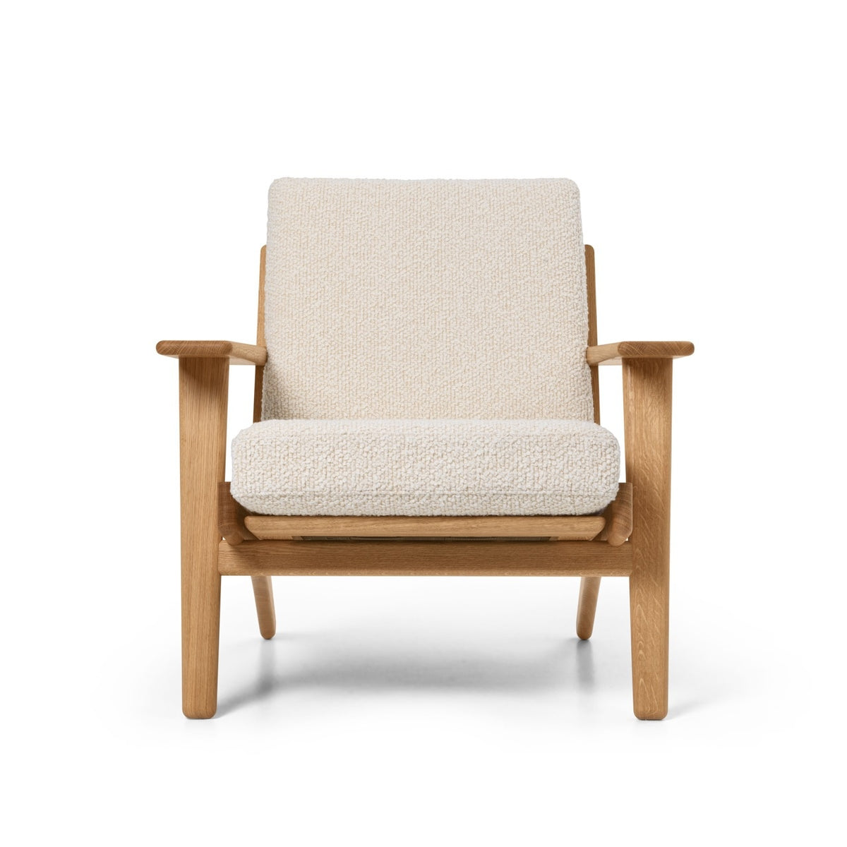 CH290 Lounge Chair